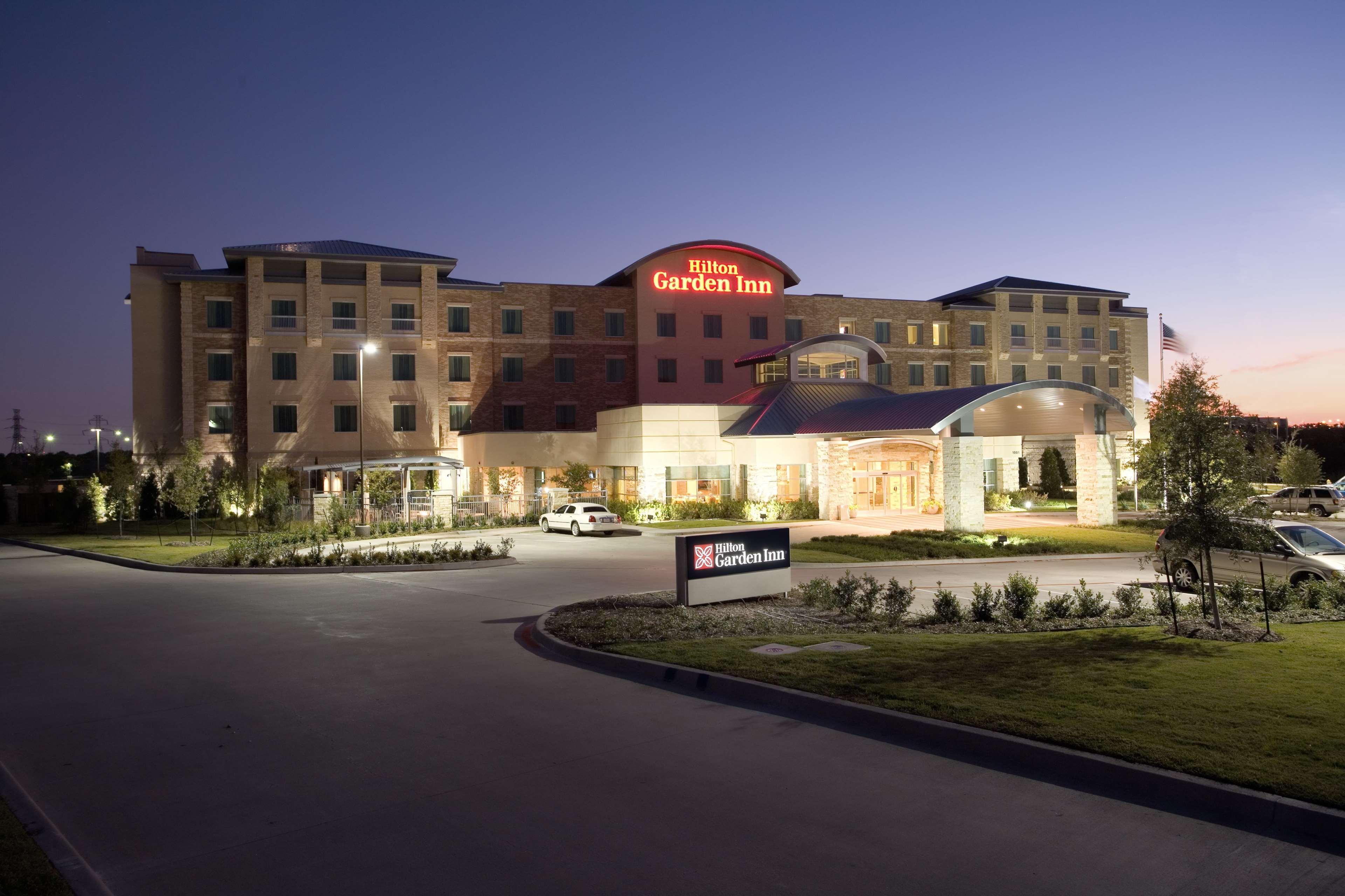 Hilton Garden Inn Dallas Richardson Exterior photo