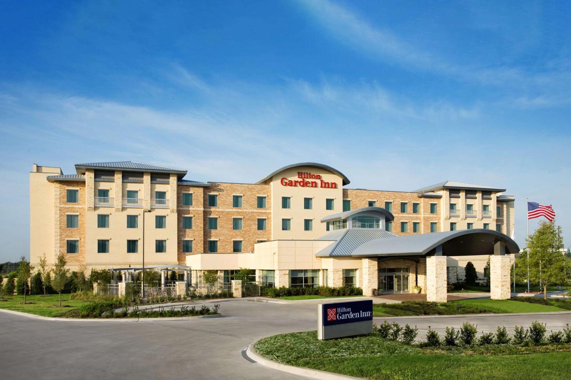 Hilton Garden Inn Dallas Richardson Exterior photo